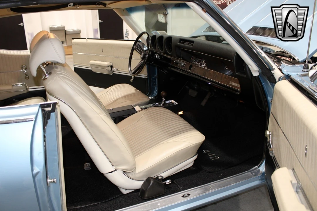 1969 Oldsmobile 442 2nd Gen - Image 9 of 12