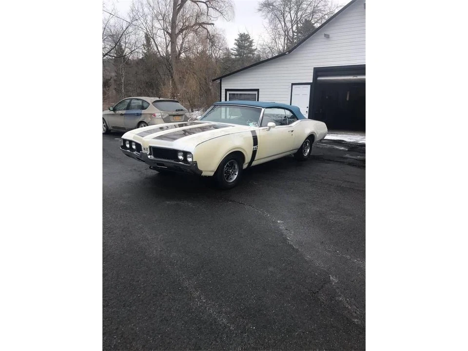 1969 Oldsmobile 442 2nd Gen - Image 4 of 11