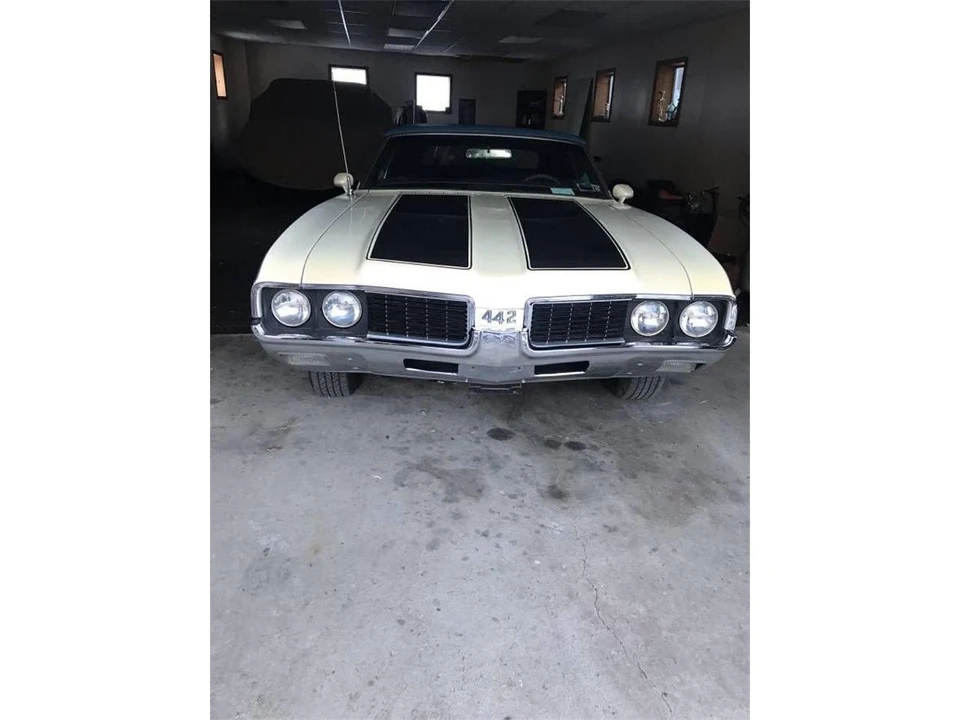 1969 Oldsmobile 442 2nd Gen - Image 3 of 11