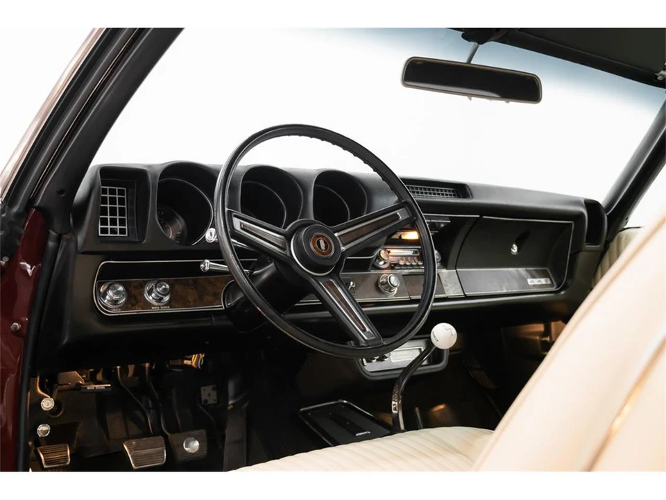 1969 Oldsmobile 442 2nd Gen - Image 15 of 31