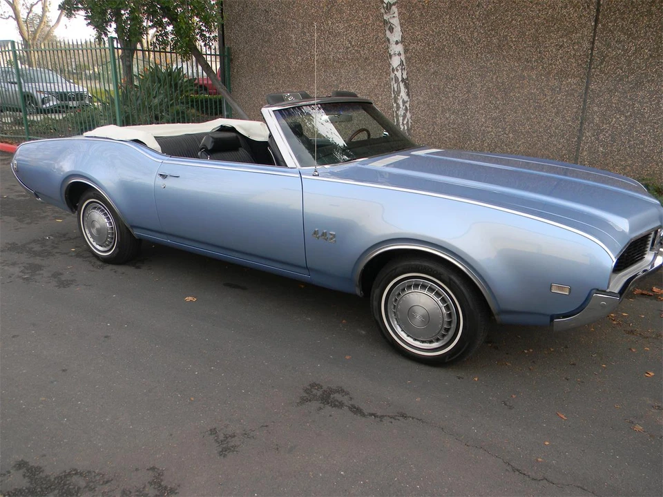 1969 Oldsmobile 442 2nd Gen - Image 21 of 31
