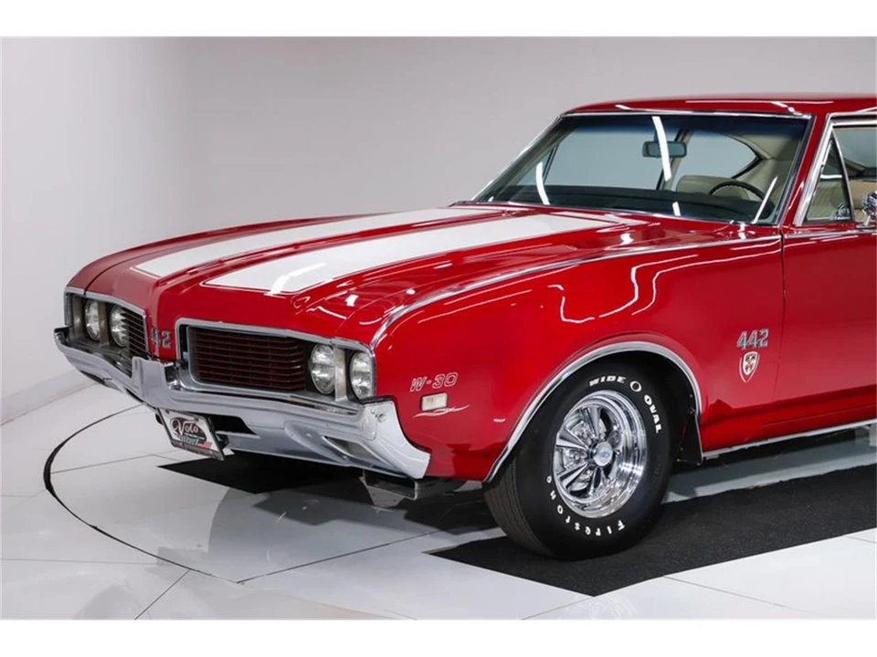 1969 Oldsmobile 442 2nd Gen - Image 12 of 31