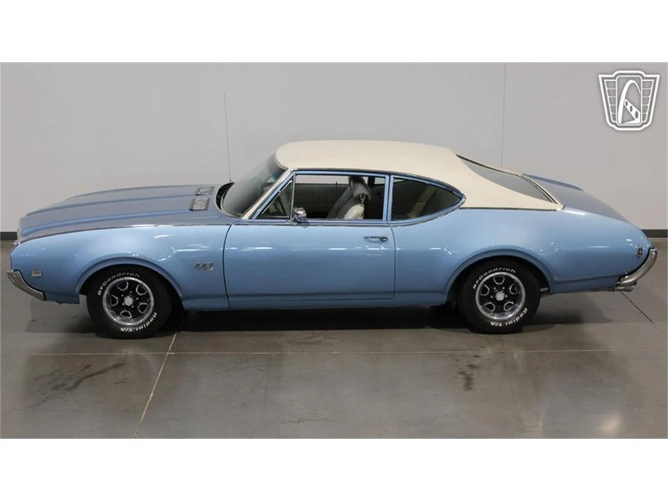 1969 Oldsmobile 442 2nd Gen - Image 11 of 31