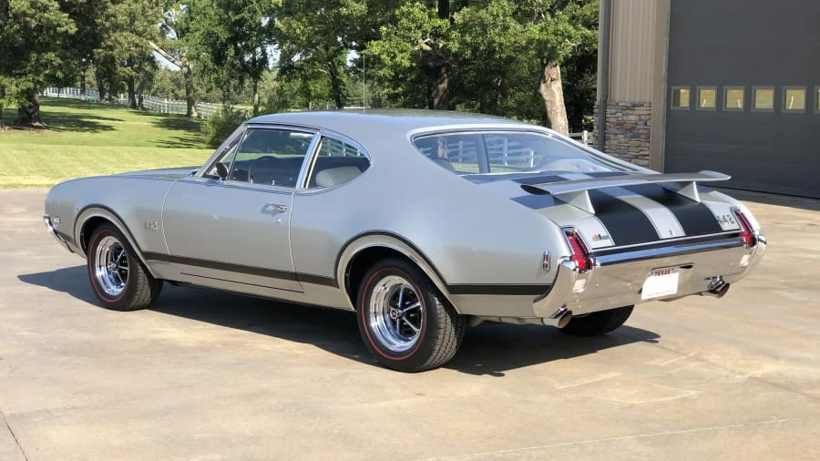 1969 Oldsmobile 442 2nd Gen - Image 2 of 20