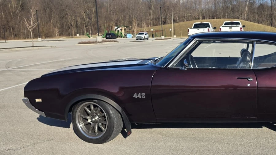 1969 Oldsmobile 442 2nd Gen - Image 8 of 17