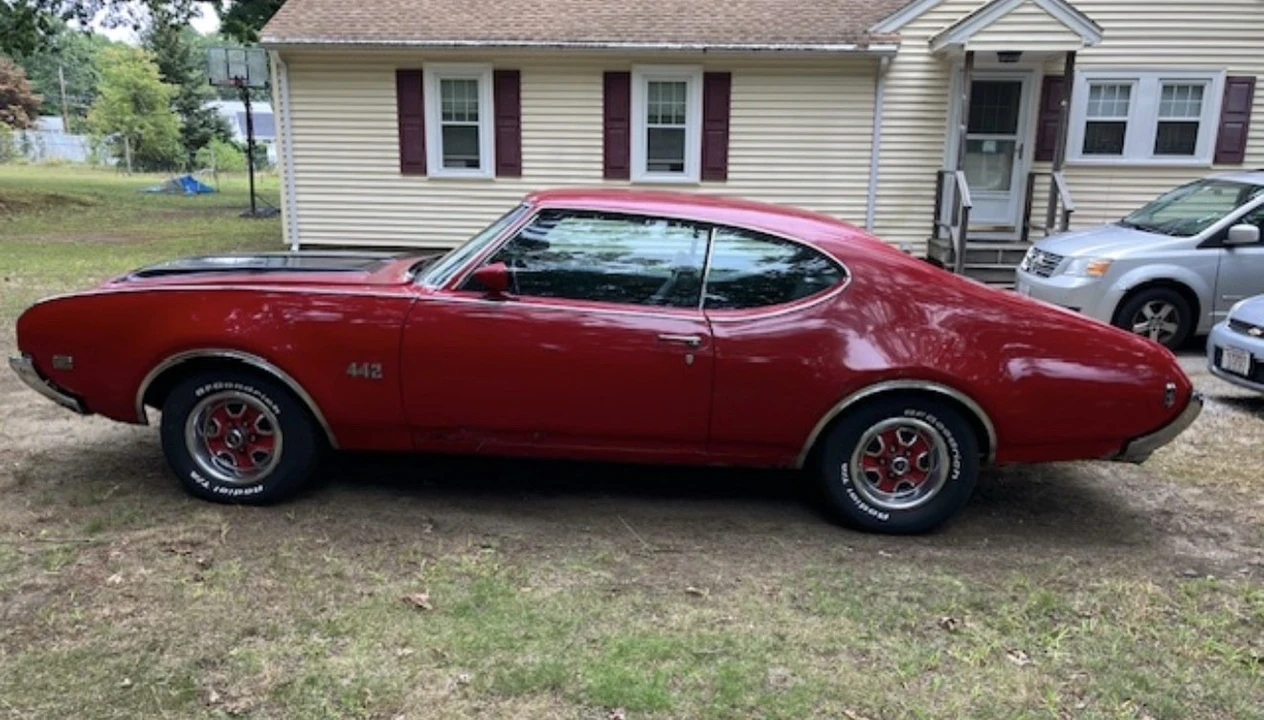 1969 Oldsmobile 442 2nd Gen - Image 2 of 11