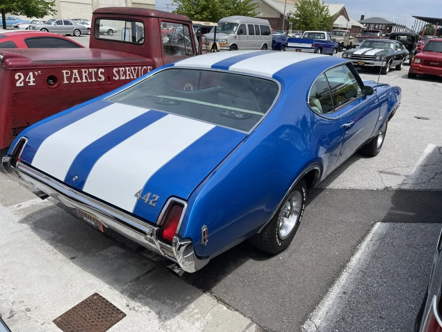 1969 Oldsmobile 442 2nd Gen - Image 2 of 4