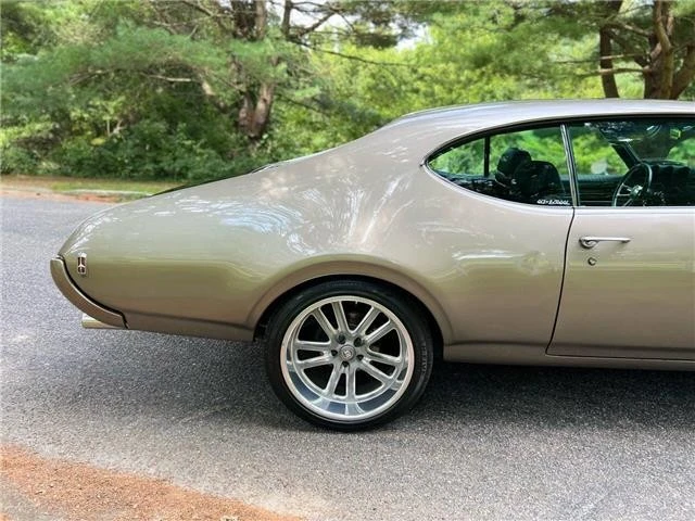 1969 Oldsmobile 442 2nd Gen - Image 12 of 21