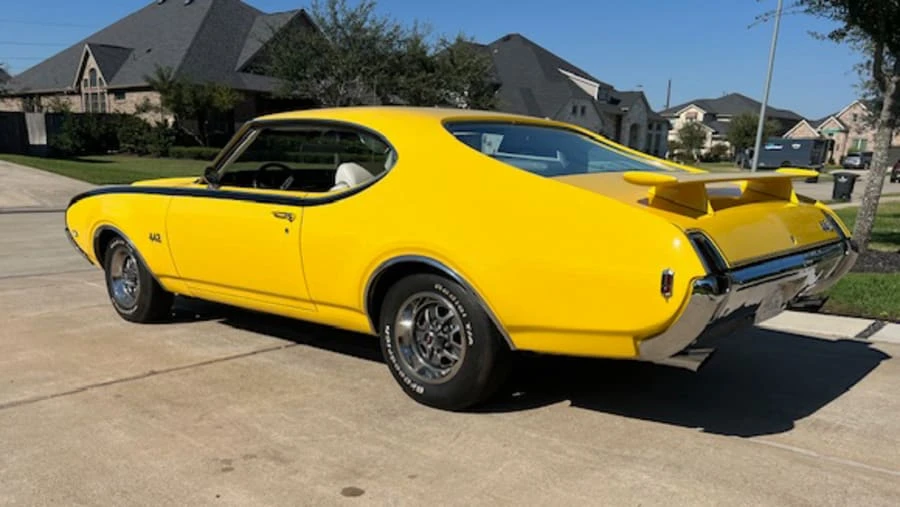1969 Oldsmobile 442 2nd Gen - Image 5 of 21