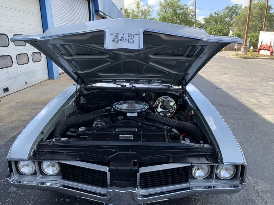 1969 Oldsmobile 442 2nd Gen - Image 13 of 17