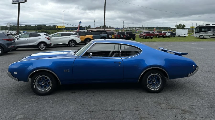 1969 Oldsmobile 442 2nd Gen - Image 2 of 22