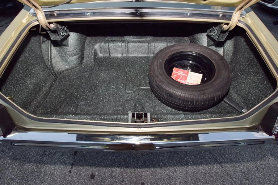 1969 Oldsmobile 442 2nd Gen - Image 8 of 12