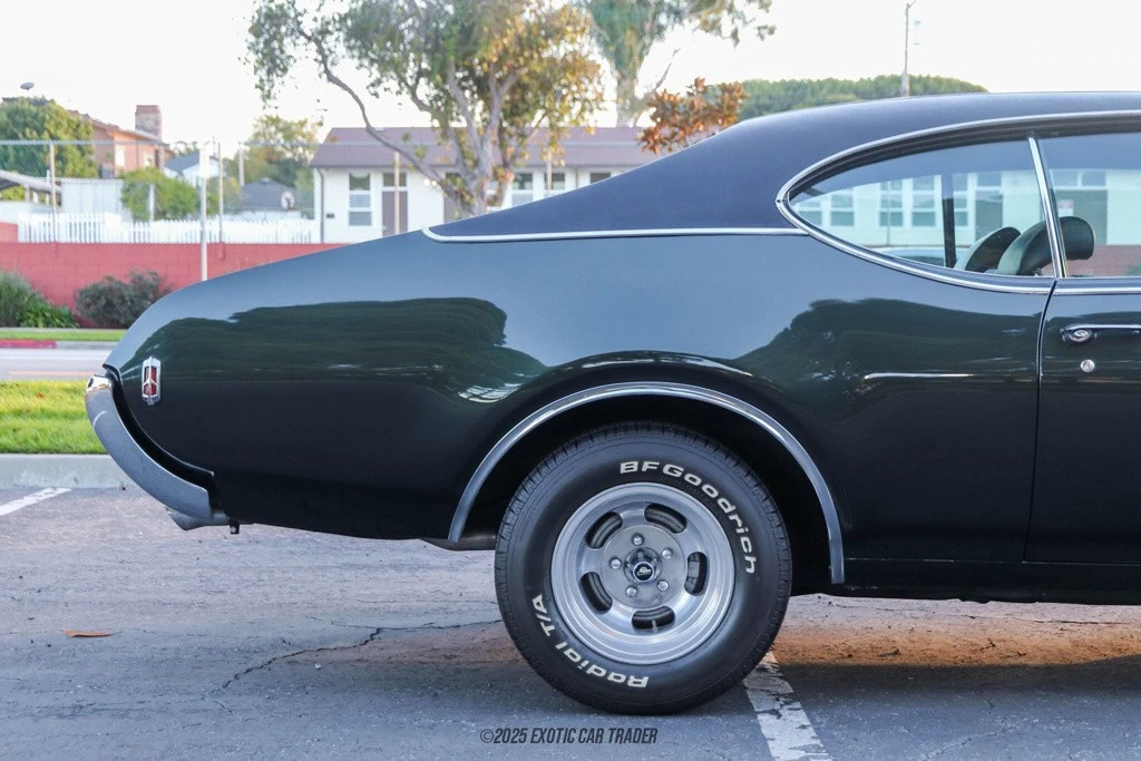 1969 Oldsmobile 442 2nd Gen - Image 10 of 12