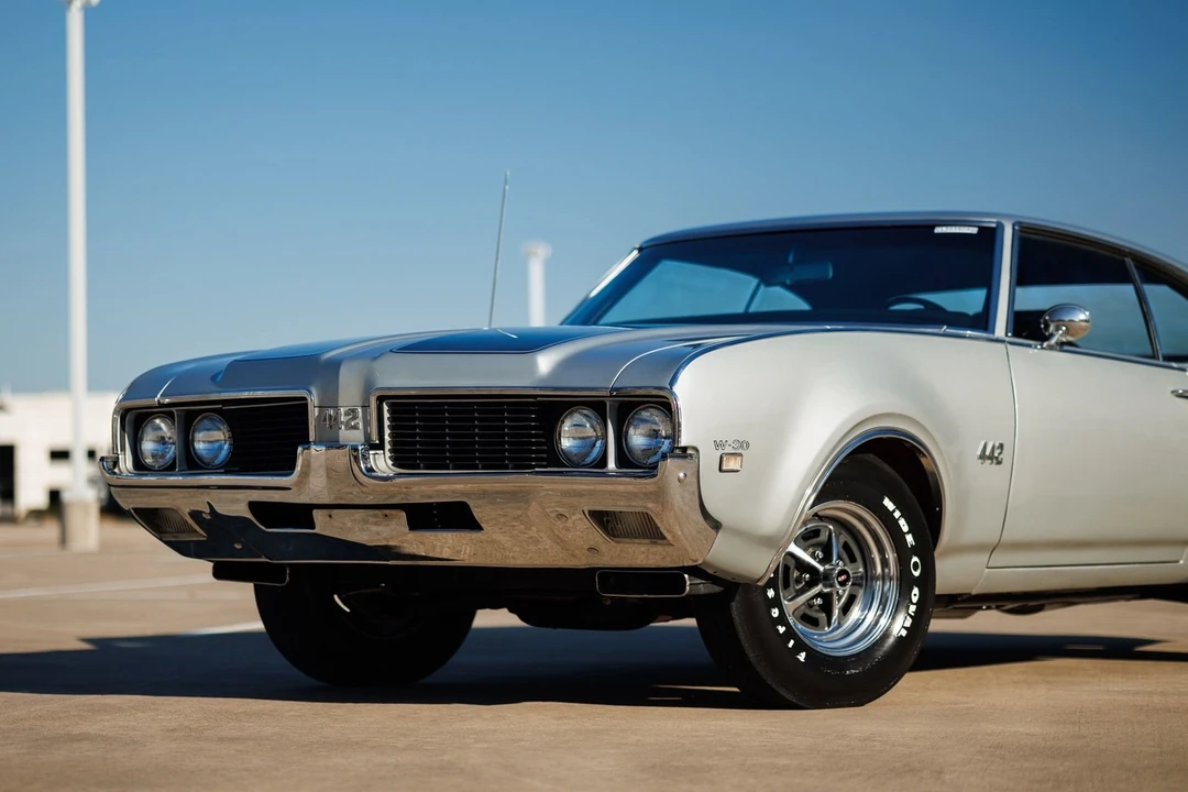 1969 Oldsmobile 442 2nd Gen - Image 13 of 31