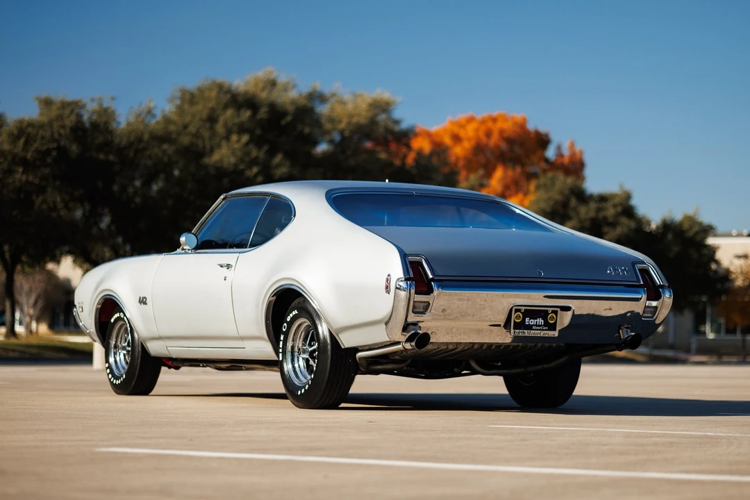 1969 Oldsmobile 442 2nd Gen - Image 8 of 12