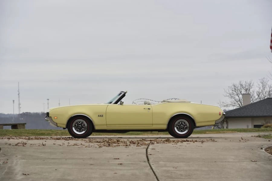 1969 Oldsmobile 442 2nd Gen - Image 2 of 31