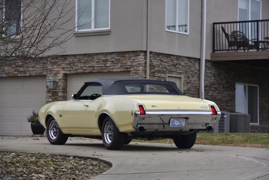 1969 Oldsmobile 442 2nd Gen - Image 22 of 31