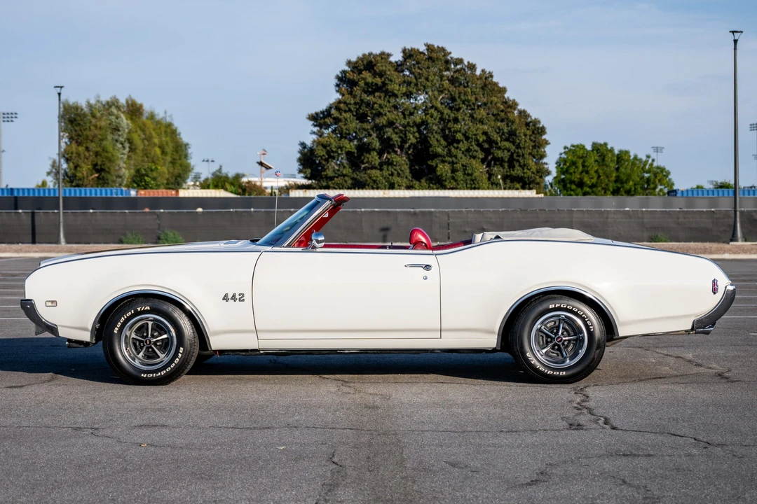 1969 Oldsmobile 442 2nd Gen - Image 14 of 31