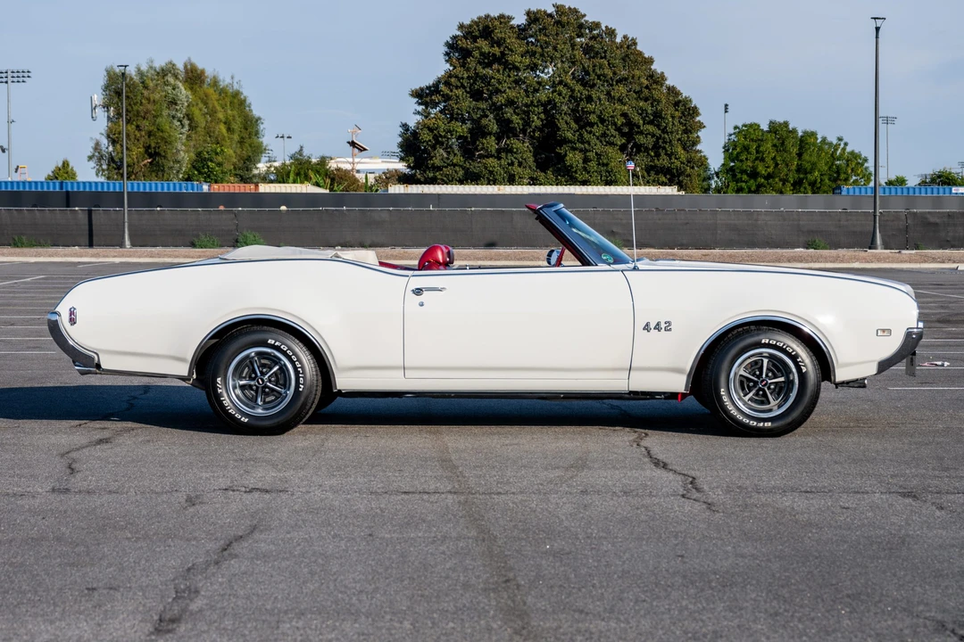 1969 Oldsmobile 442 2nd Gen - Image 9 of 31