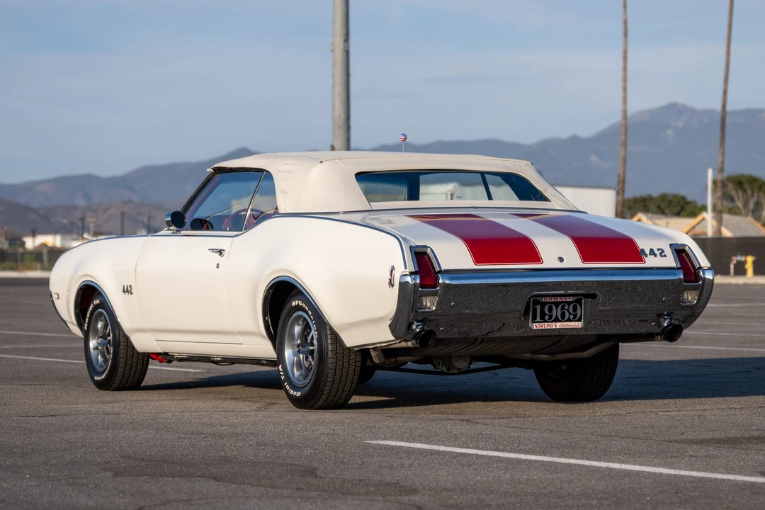 1969 Oldsmobile 442 2nd Gen - Image 21 of 31