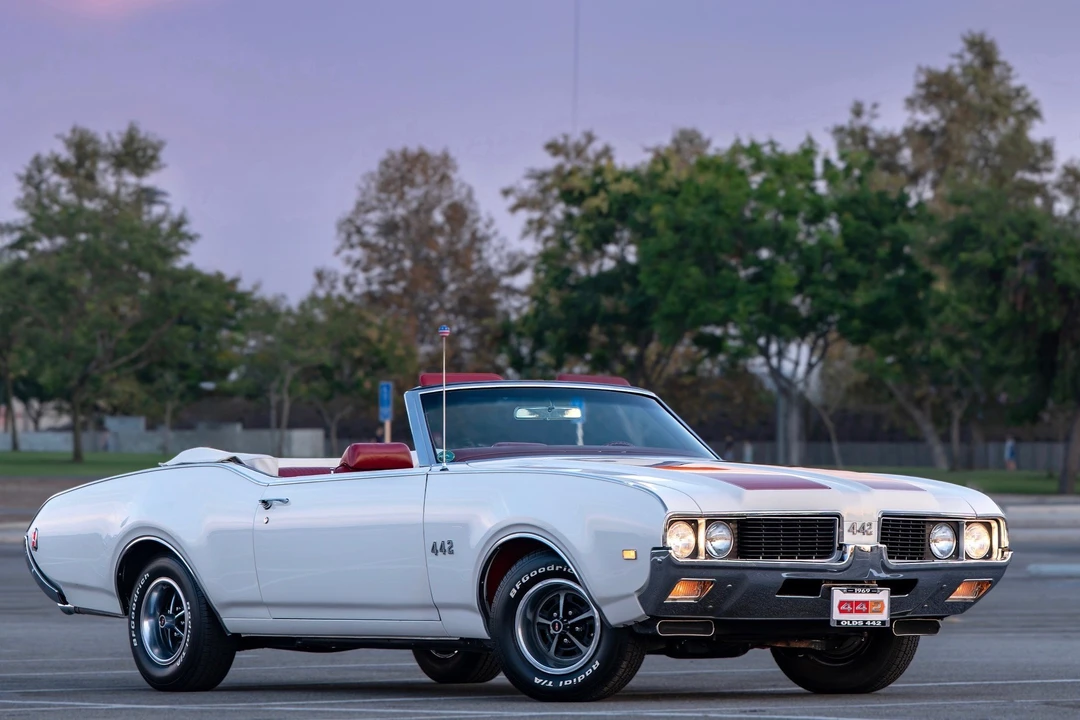 1969 Oldsmobile 442 2nd Gen - Image 2 of 31