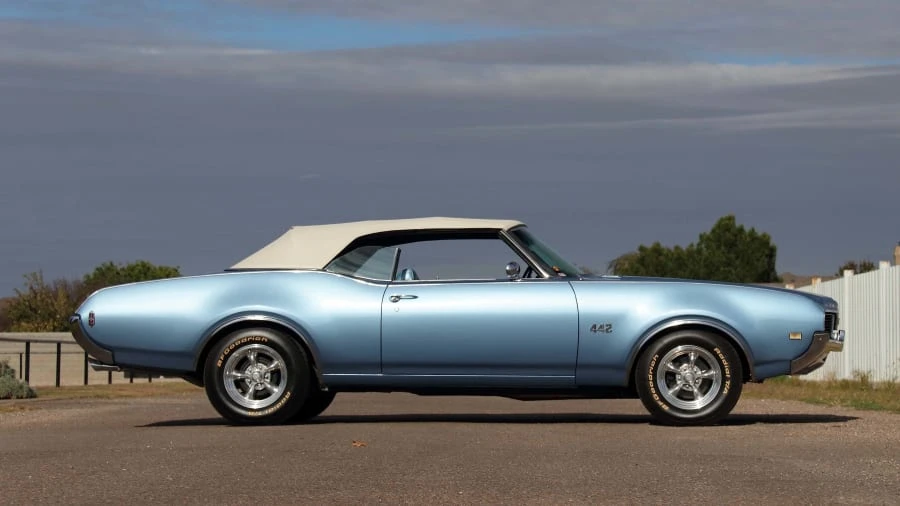 1969 Oldsmobile 442 2nd Gen - Image 8 of 12
