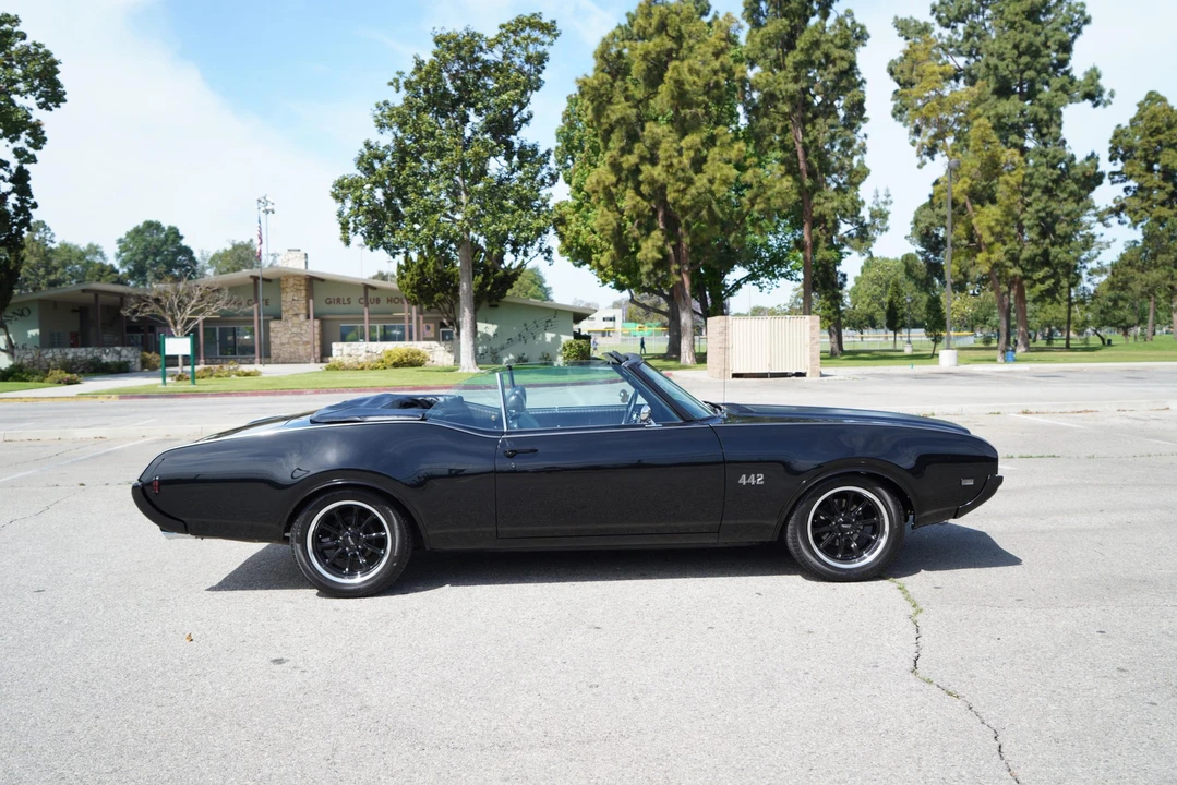 1969 Oldsmobile 442 2nd Gen - Image 14 of 31