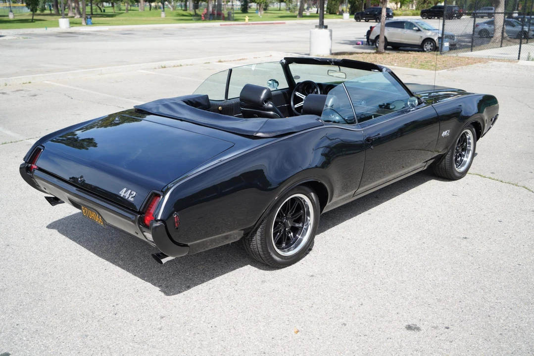 1969 Oldsmobile 442 2nd Gen - Image 22 of 31