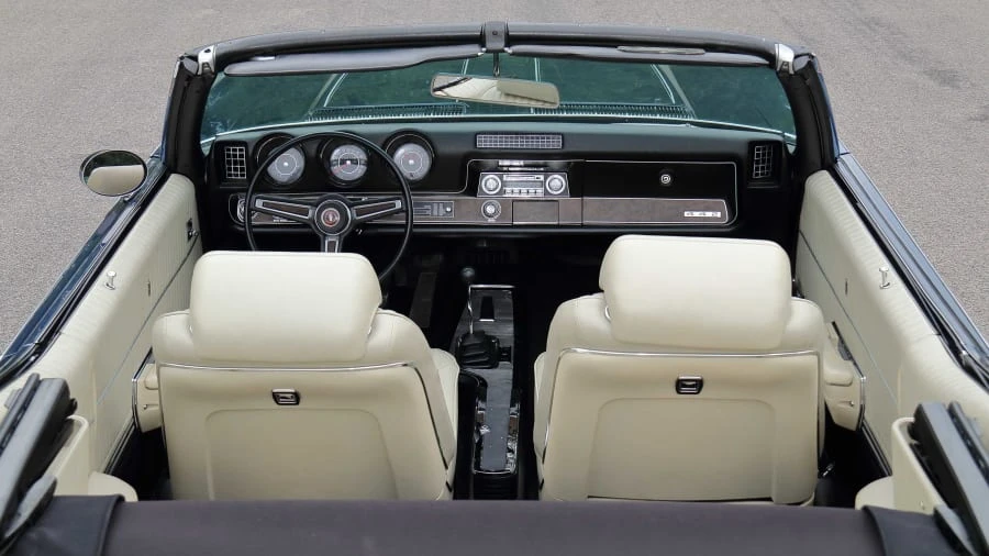 1969 Oldsmobile 442 2nd Gen - Image 16 of 23