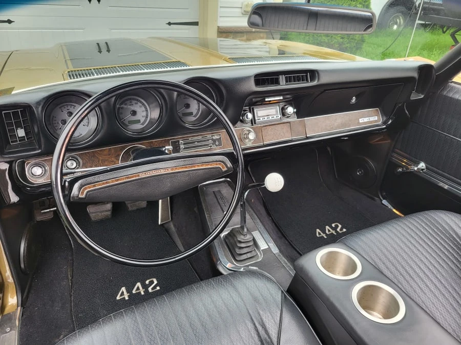 1969 Oldsmobile 442 2nd Gen - Image 12 of 16