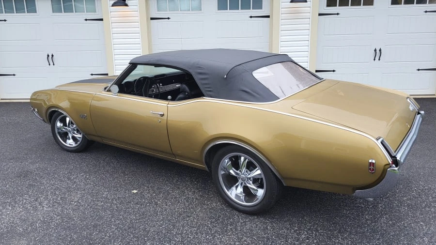 1969 Oldsmobile 442 2nd Gen - Image 9 of 16