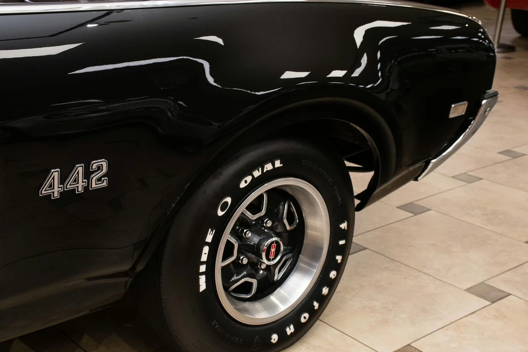 1969 Oldsmobile 442 2nd Gen - Image 28 of 31