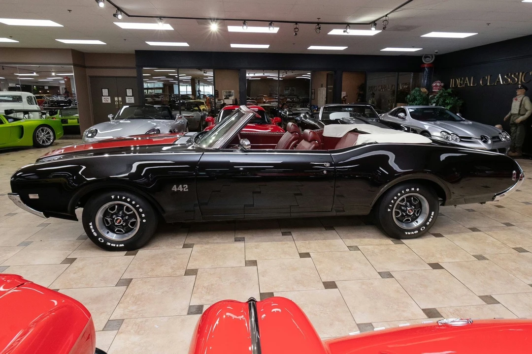 1969 Oldsmobile 442 2nd Gen - Image 16 of 31