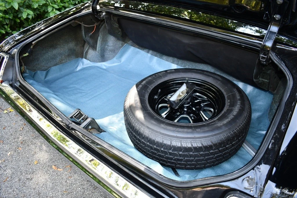 1969 Oldsmobile 442 2nd Gen - Image 10 of 21