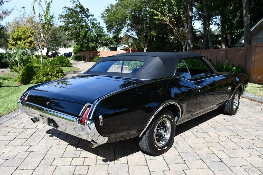 1969 Oldsmobile 442 2nd Gen - Image 9 of 21