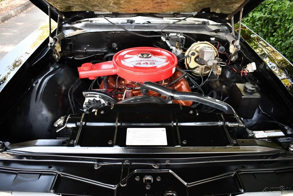 1969 Oldsmobile 442 2nd Gen - Image 11 of 21