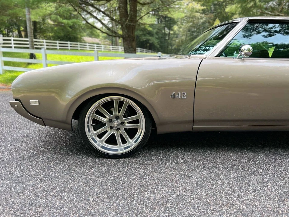 1969 Oldsmobile 442 2nd Gen - Image 6 of 12