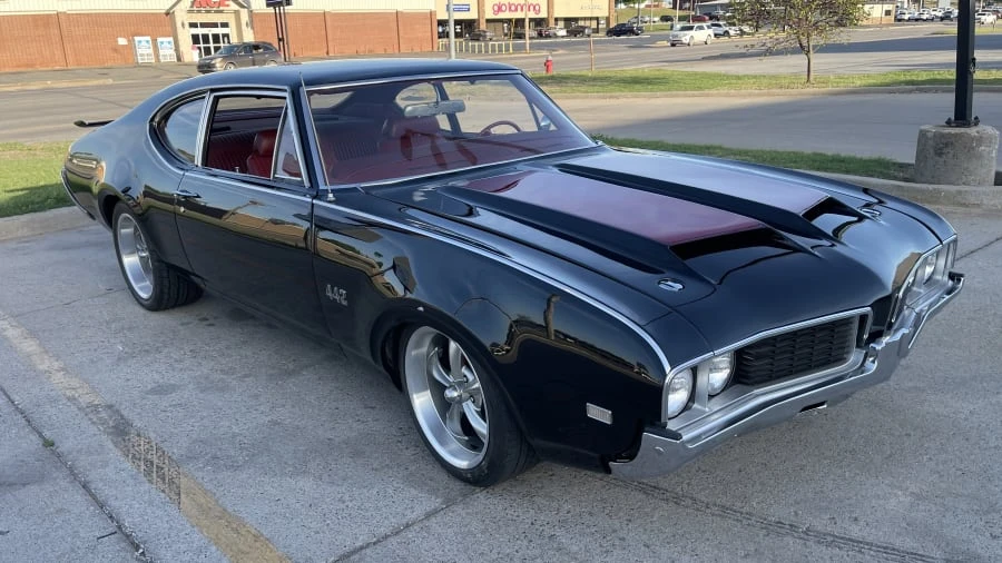 1969 Oldsmobile 442 2nd Gen - Image 5 of 13