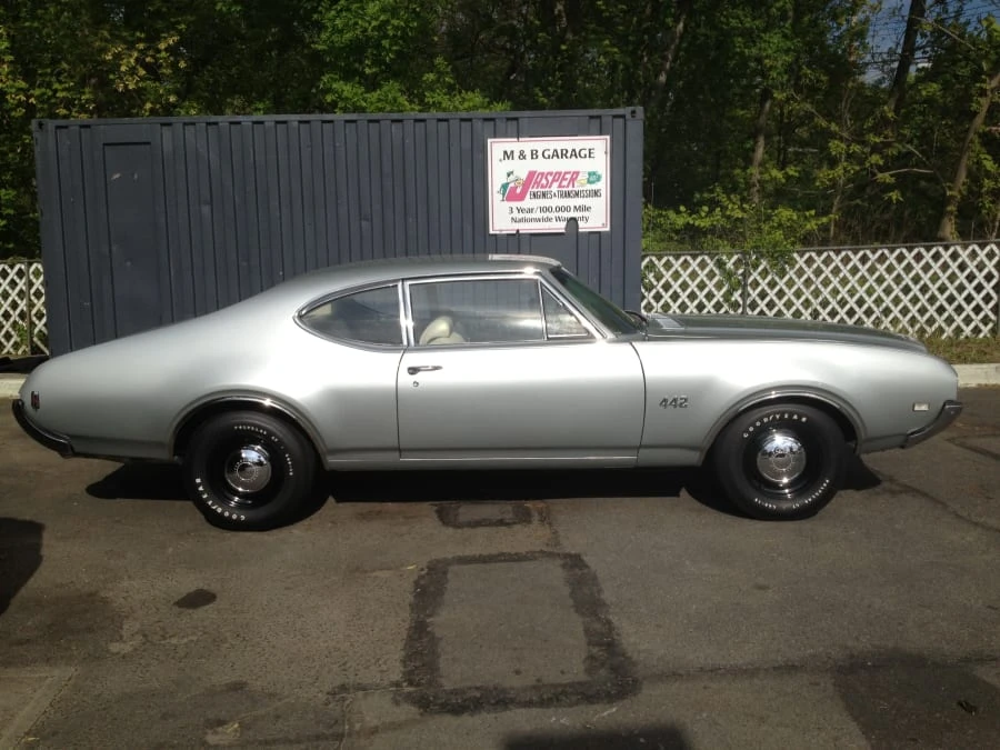 1969 Oldsmobile 442 2nd Gen - Image 5 of 8