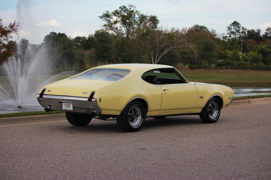 1969 Oldsmobile 442 2nd Gen - Image 6 of 21