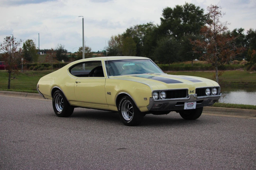1969 Oldsmobile 442 2nd Gen - Image 9 of 21