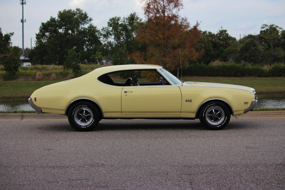 1969 Oldsmobile 442 2nd Gen - Image 7 of 21