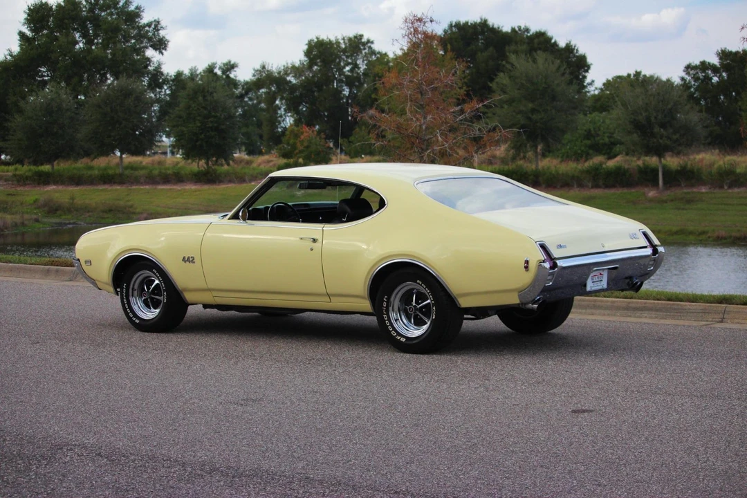 1969 Oldsmobile 442 2nd Gen - Image 17 of 21