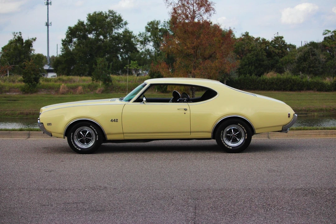 1969 Oldsmobile 442 2nd Gen - Image 19 of 21