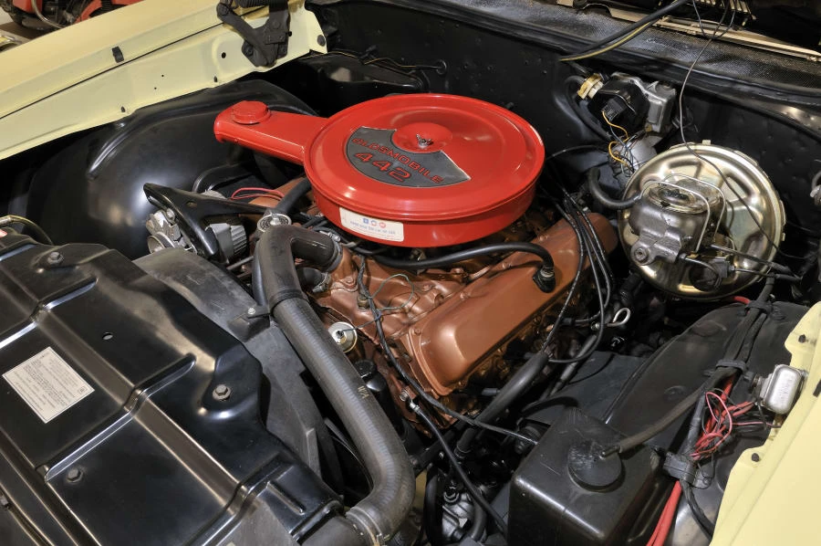 1969 Oldsmobile 442 2nd Gen - Image 5 of 9
