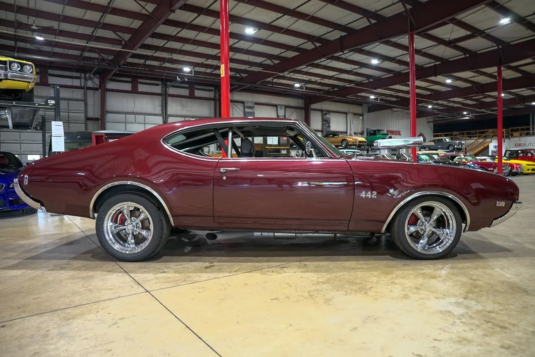 1969 Oldsmobile 442 2nd Gen - Image 10 of 12