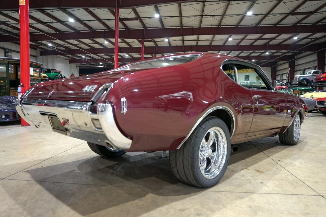 1969 Oldsmobile 442 2nd Gen - Image 8 of 12