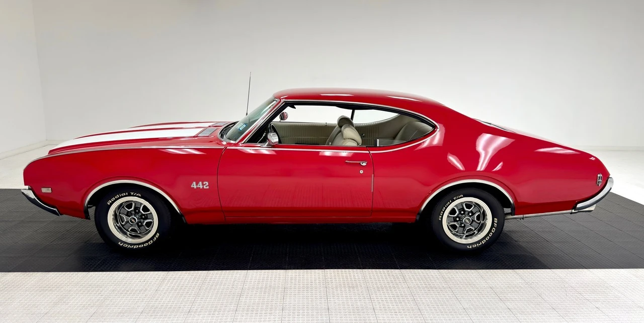 1969 Oldsmobile 442 2nd Gen - Image 2 of 12