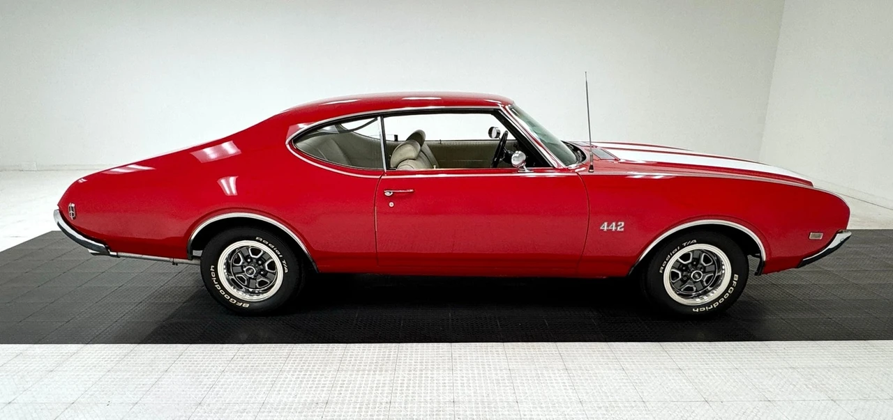 1969 Oldsmobile 442 2nd Gen - Image 6 of 12