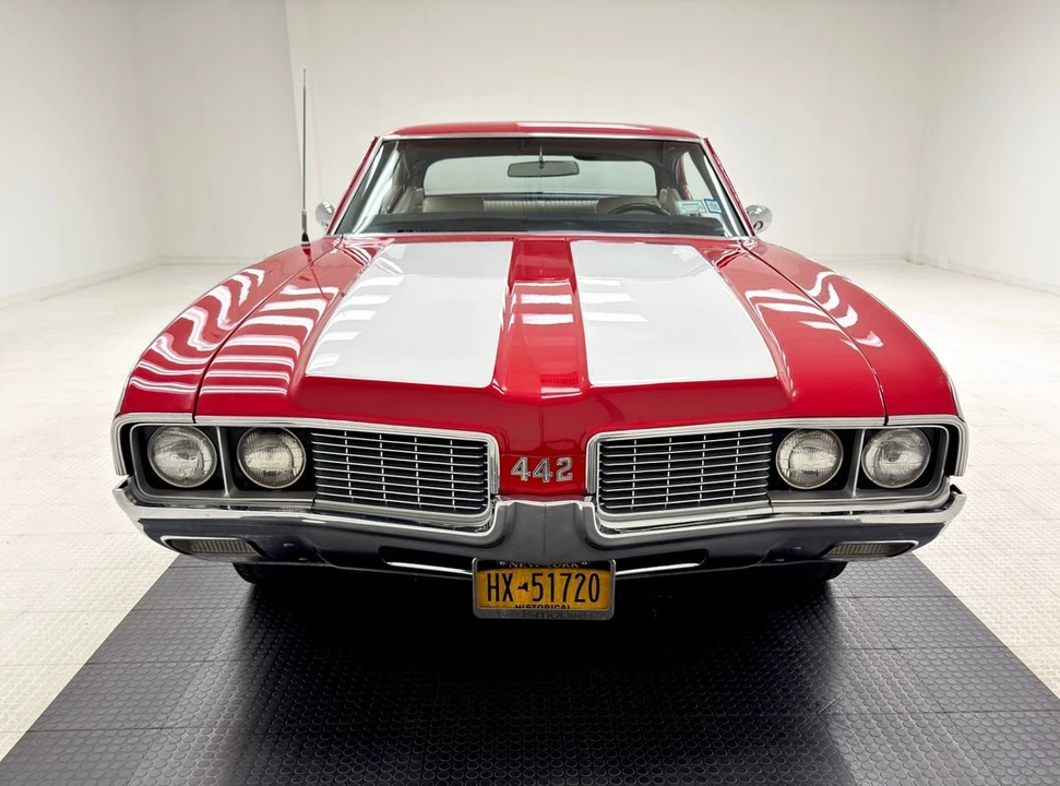 1969 Oldsmobile 442 2nd Gen - Image 8 of 12